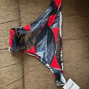BNWT Fused Hawaii Honl bottom